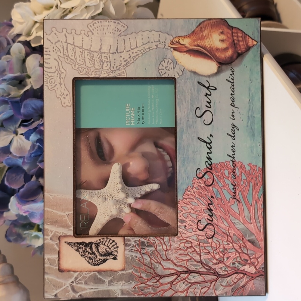 Seashore photo frame